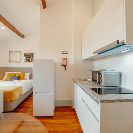 Downtown Suites By Vacationy Porto Exterior photo