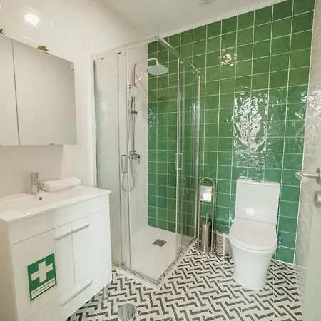 Downtown Suites By Vacationy Porto Exterior photo