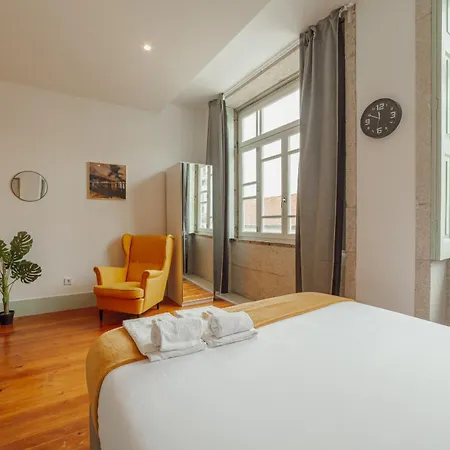 Downtown Suites By Vacationy Porto Exterior photo