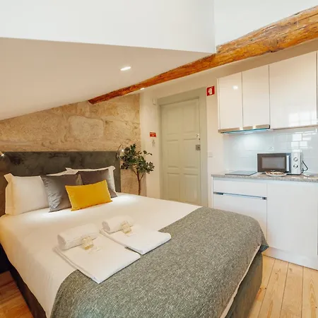 Downtown Suites By Vacationy Porto Exterior photo