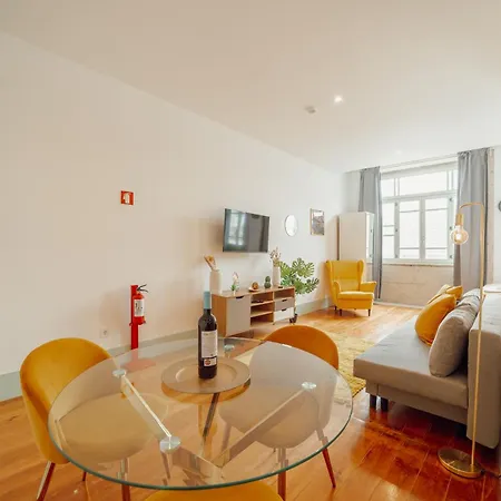 Downtown Suites By Vacationy Porto Exterior photo