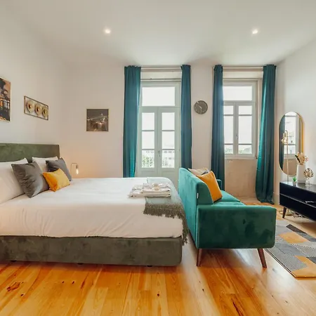 Downtown Suites By Vacationy Porto Exterior photo